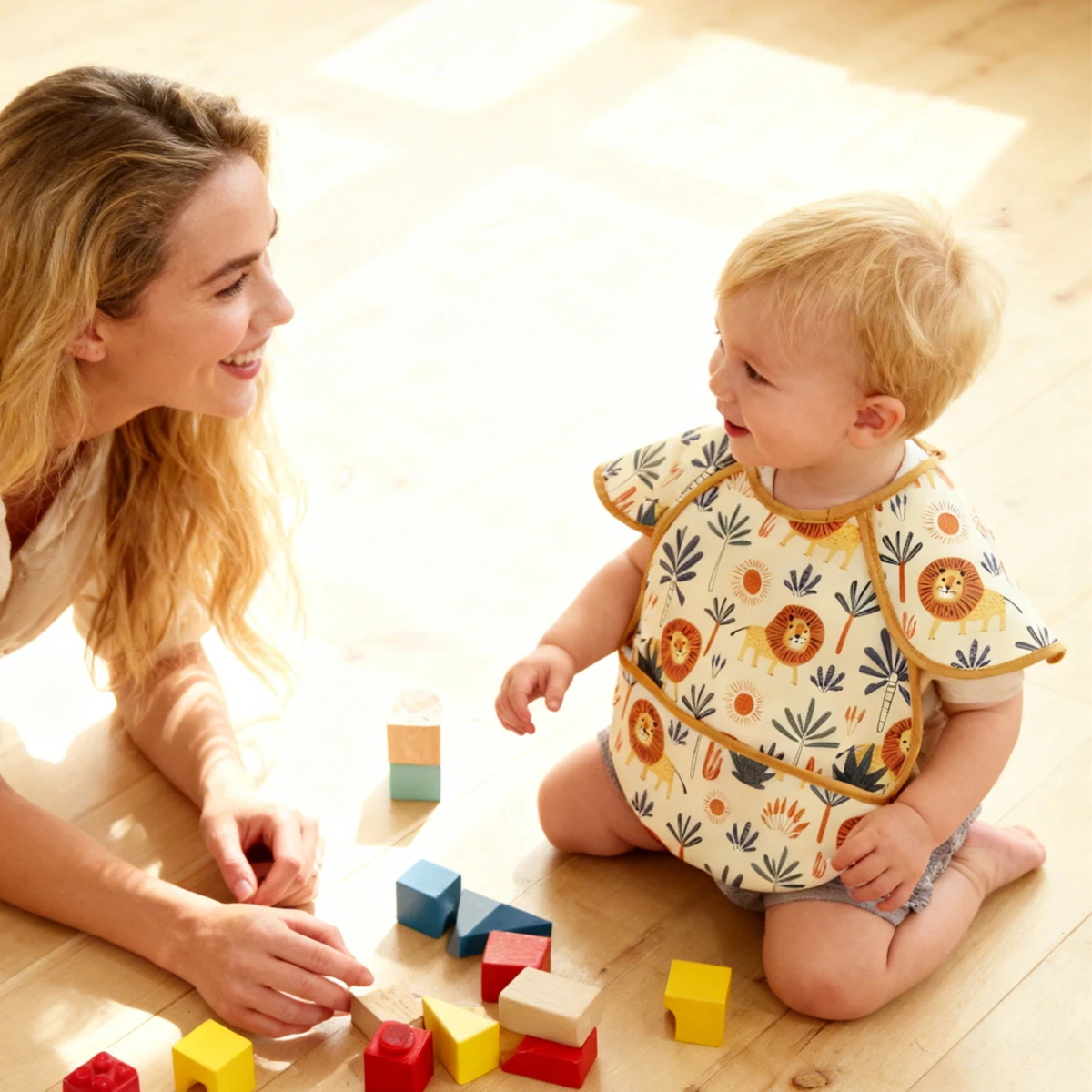 Elinfant, новые модные водонепроницаемые нагрудники с карманами для обеда и кормления, многоразовые детские нагрудники, милый детский фартук, детские салфетки для отрыжки
Elinfant, новые модные водонепроницаемые нагрудники с карманами для обеда и кормления, многоразовые детские нагрудники, милый детский фартук, детские салфетки для отрыжки