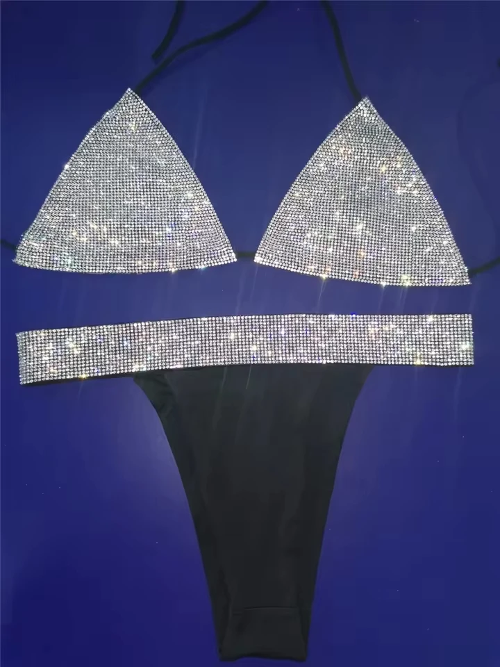 Sexy Hot Diamonds Sequin Bikini Set Women Halter Bandage Swimsuits Rhinestone Thong Brazilian Beach Bathing Suit Biquini
Sexy Hot Diamonds Sequin Bikini Set Women Halter Bandage Swimsuits Rhinestone Thong Brazilian Beach Bathing Suit Biquini