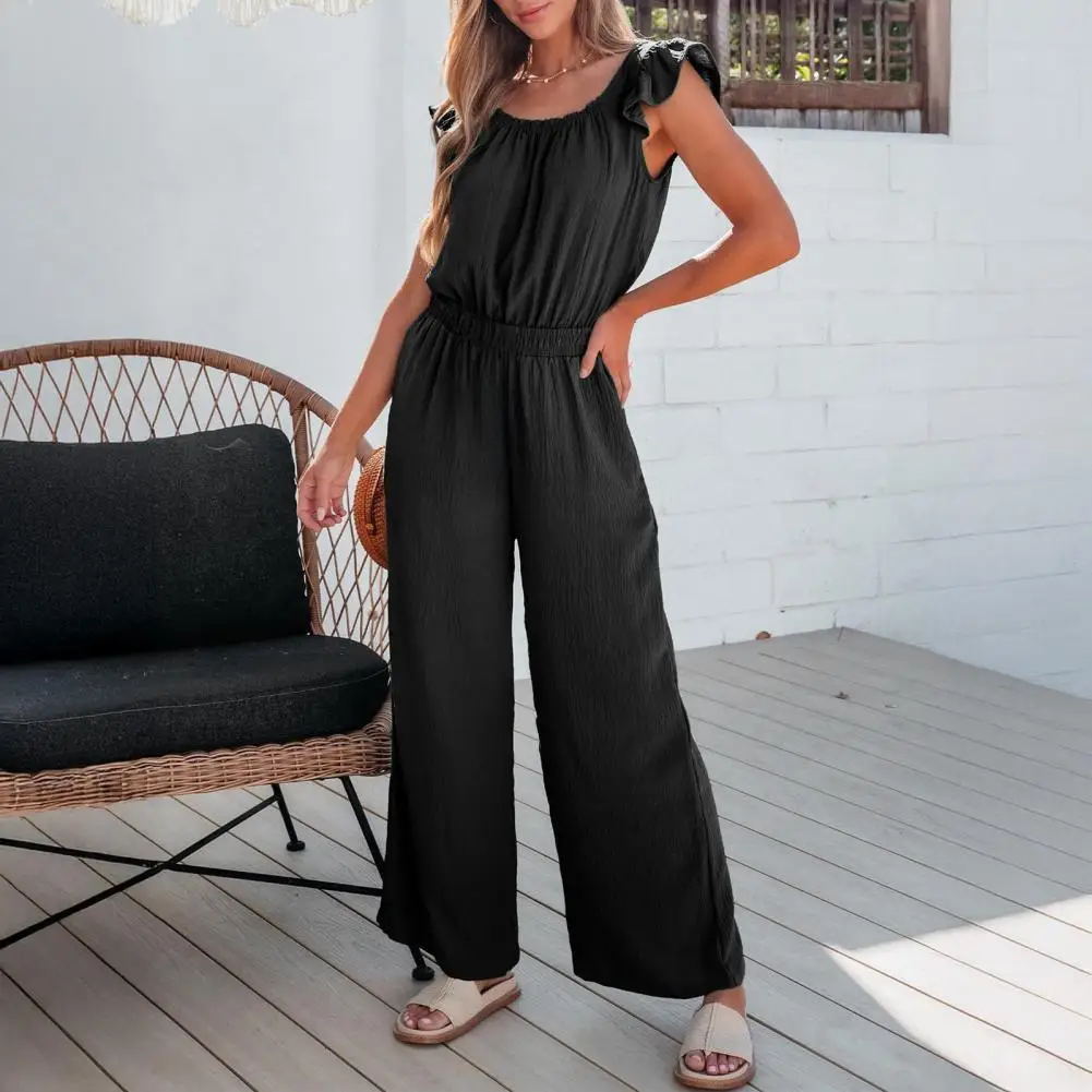 Women's jumpsuits solid color design, wide-leg regular style. Matching: Women's jumpsuits can show different styles through diff
Women's jumpsuits solid color design, wide-leg regular style. Matching: Women's jumpsuits can show different styles through diff