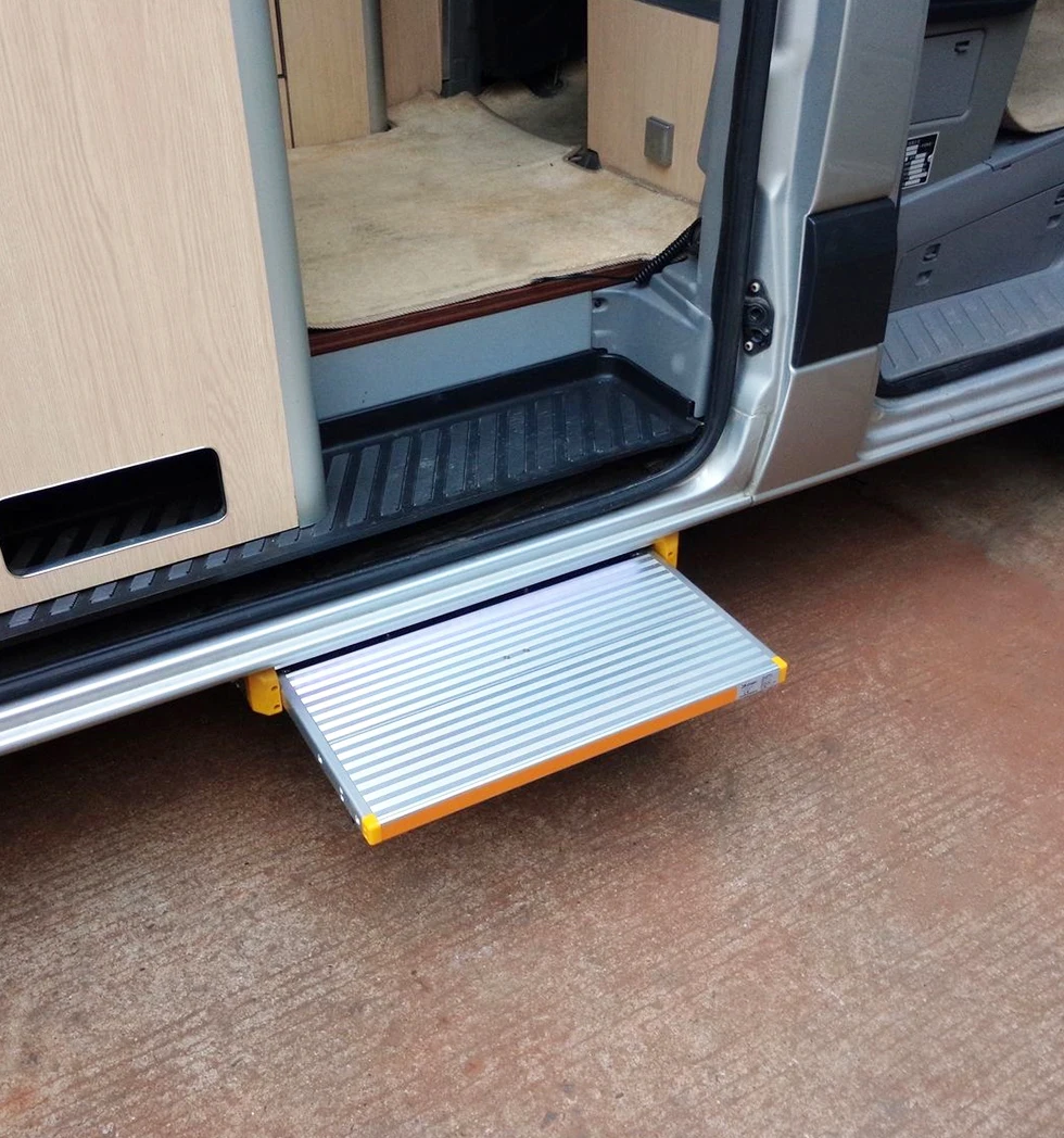 Electric Sliding Step With CE And EMARK Certificate Loading Capacity 250kg
Electric Sliding Step With CE And EMARK Certificate Loading Capacity 250kg