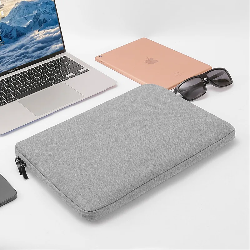Zipper Laptop Sleeve Universal Soft Laptop Bag Suitable for 12, 13, 14, 15, 17 Inch Macbook Breathable Protective Cover
Zipper Laptop Sleeve Universal Soft Laptop Bag Suitable for 12, 13, 14, 15, 17 Inch Macbook Breathable Protective Cover