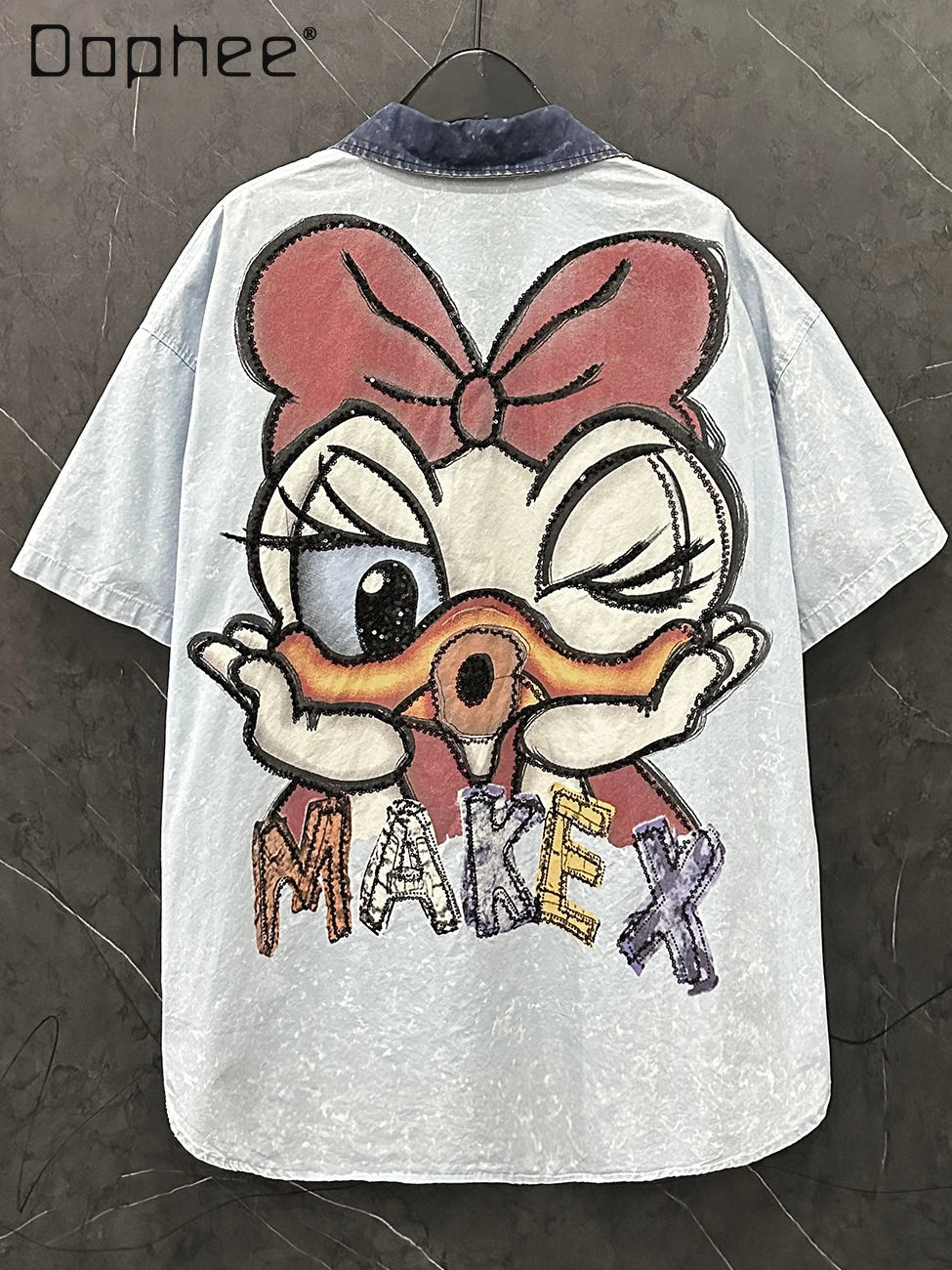 2025 Summer Heavy Industry Cartoon Printed Sequin Short-sleeved Top Women's Loose Casual Sweet Medium Length Polo Collar Top
2025 Summer Heavy Industry Cartoon Printed Sequin Short-sleeved Top Women's Loose Casual Sweet Medium Length Polo Collar Top