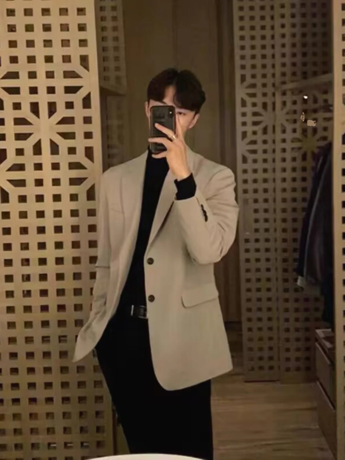 American Retro Padded Shoulder Men's Slim Fit Casual Suit Lightweight Maturity Style Single West Coat Versatile Leisure Wear
American Retro Padded Shoulder Men's Slim Fit Casual Suit Lightweight Maturity Style Single West Coat Versatile Leisure Wear