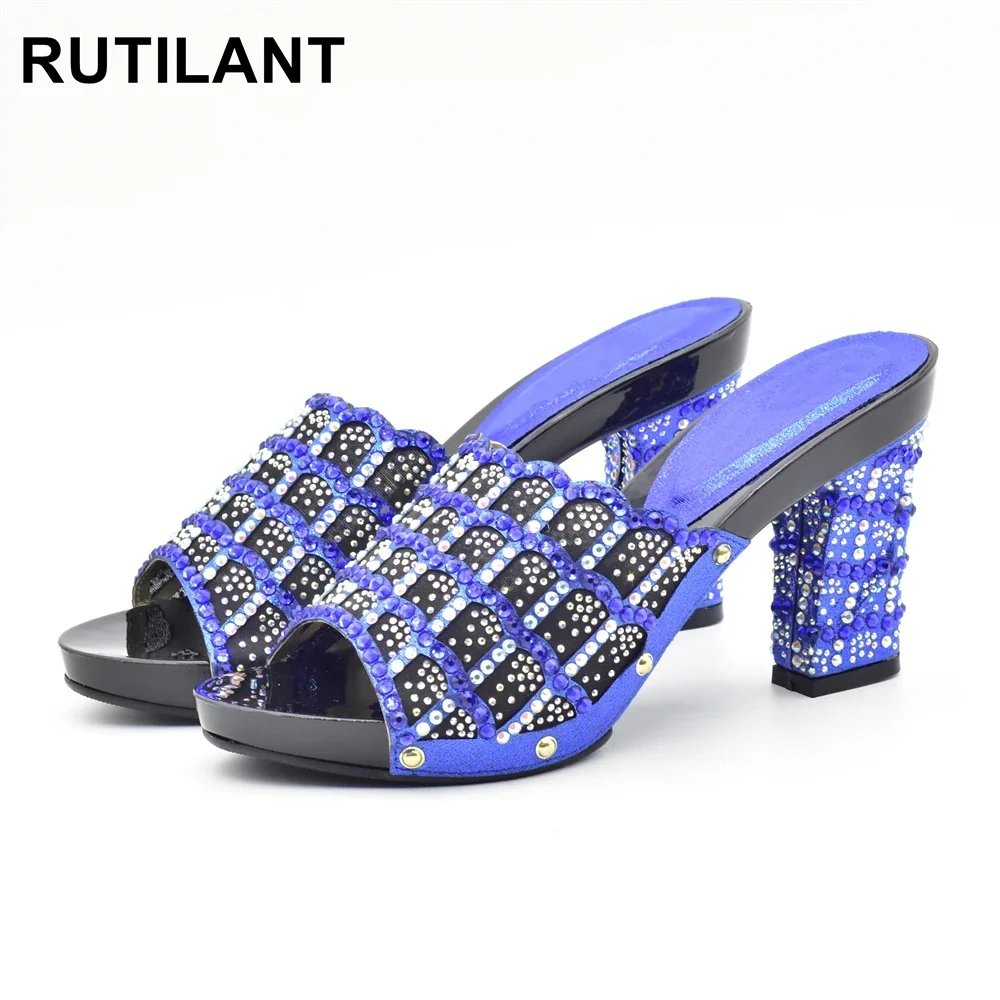 New Arrival African Women Shoes Decorated with Rhinestone Shoes for Women 2024 Designer Luxury Plus Size Wedding Shoes Bride
New Arrival African Women Shoes Decorated with Rhinestone Shoes for Women 2024 Designer Luxury Plus Size Wedding Shoes Bride