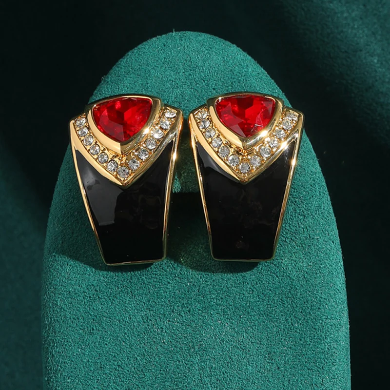 Vintage Rhinestones Red Crystal Earrings Stone For Woman Stud Luxury Designer Black Jewelry Elegant Ladies Wedding Brides 2025
Vintage Rhinestones Red Crystal Earrings Stone For Woman Stud Luxury Designer Black Jewelry Elegant Ladies Wedding Brides 2025