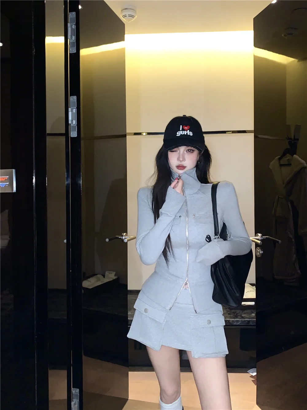 Women's Zipper Hoodie Jacket High Collar Long Sleeve Double Zipper Sports Winter Outfit Set Workwear Skirt Two Piece Set
Women's Zipper Hoodie Jacket High Collar Long Sleeve Double Zipper Sports Winter Outfit Set Workwear Skirt Two Piece Set