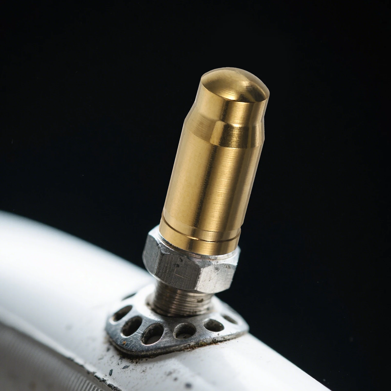 Bicycle Valve Caps Metal Tire Stem Covers Dustproof Waterproof For Mountain Road Bikes Motorcycles Trucks Suvs Alloy Air
Bicycle Valve Caps Metal Tire Stem Covers Dustproof Waterproof For Mountain Road Bikes Motorcycles Trucks Suvs Alloy Air