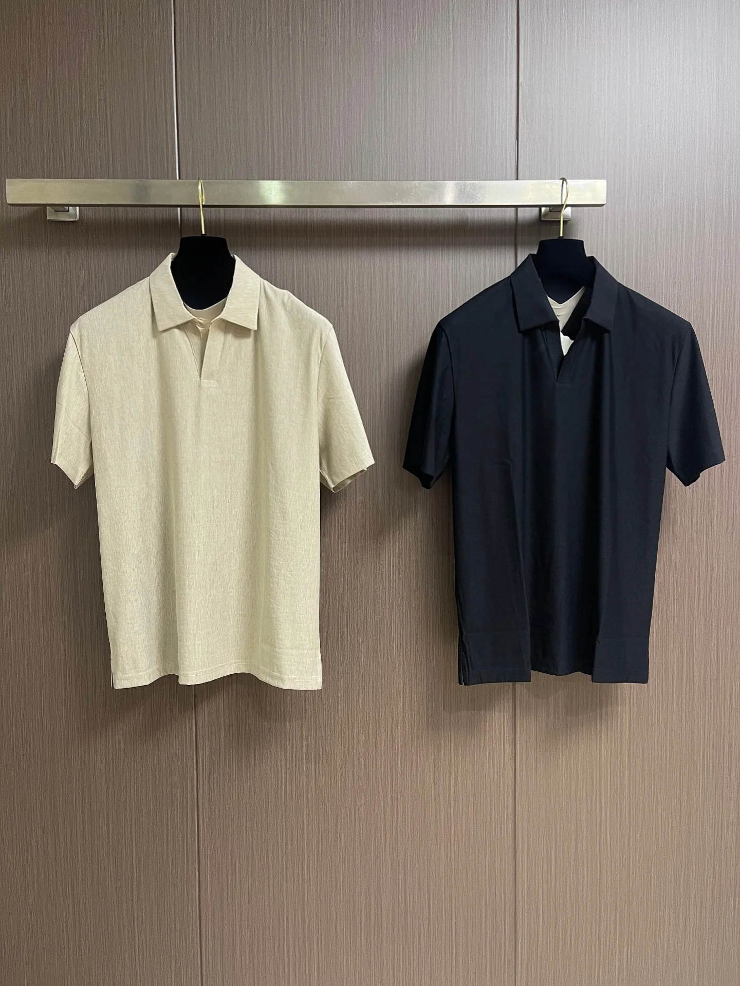 Italian Style Men's Shirt Summer Casual Comfortable Cotton Collar Pure Color Badge Business Versatile Short Sl...
Italian Style Men's Shirt Summer Casual Comfortable Cotton Collar Pure Color Badge Business Versatile Short Sl...
