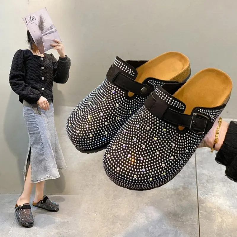 2024 NEW Fashion Rhinestone Women Slippers Casual Flat Sandals Summer Women Shoes Plus Size 35 - 45 Female Sandalias
2024 NEW Fashion Rhinestone Women Slippers Casual Flat Sandals Summer Women Shoes Plus Size 35 - 45 Female Sandalias