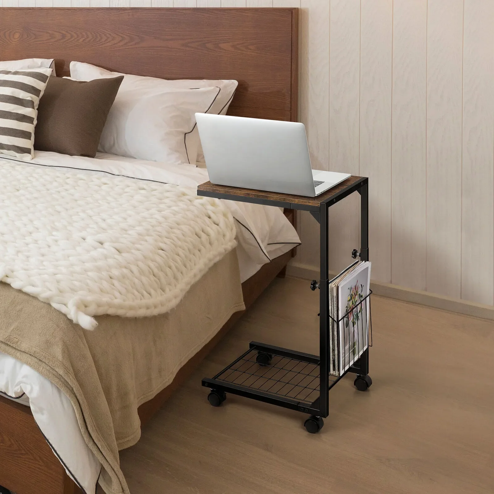 US Shaped Side Table Height Adjustable Sofa End Table Laptop Table Wheels Bedroom
US Shaped Side Table Height Adjustable Sofa End Table Laptop Table Wheels Bedroom