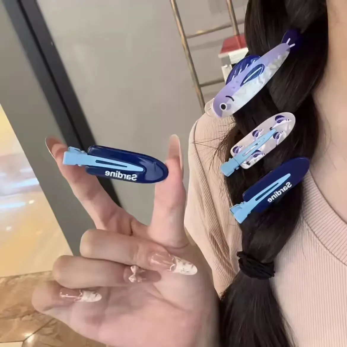 Забавная заколка-уточка Muweordy в виде сардинки, мультяшный дизайн, бесшовная заколка для челки, аксессуары для волос для женщин и девочек
Забавная заколка-уточка Muweordy в виде сардинки, мультяшный дизайн, бесшовная заколка для челки, аксессуары для волос для женщин и девочек