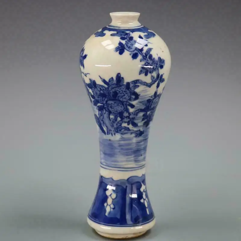 Chinese Collect modern ArtWork porcelain vase Blue and white porcelain pattern vase
Chinese Collect modern ArtWork porcelain vase Blue and white porcelain pattern vase