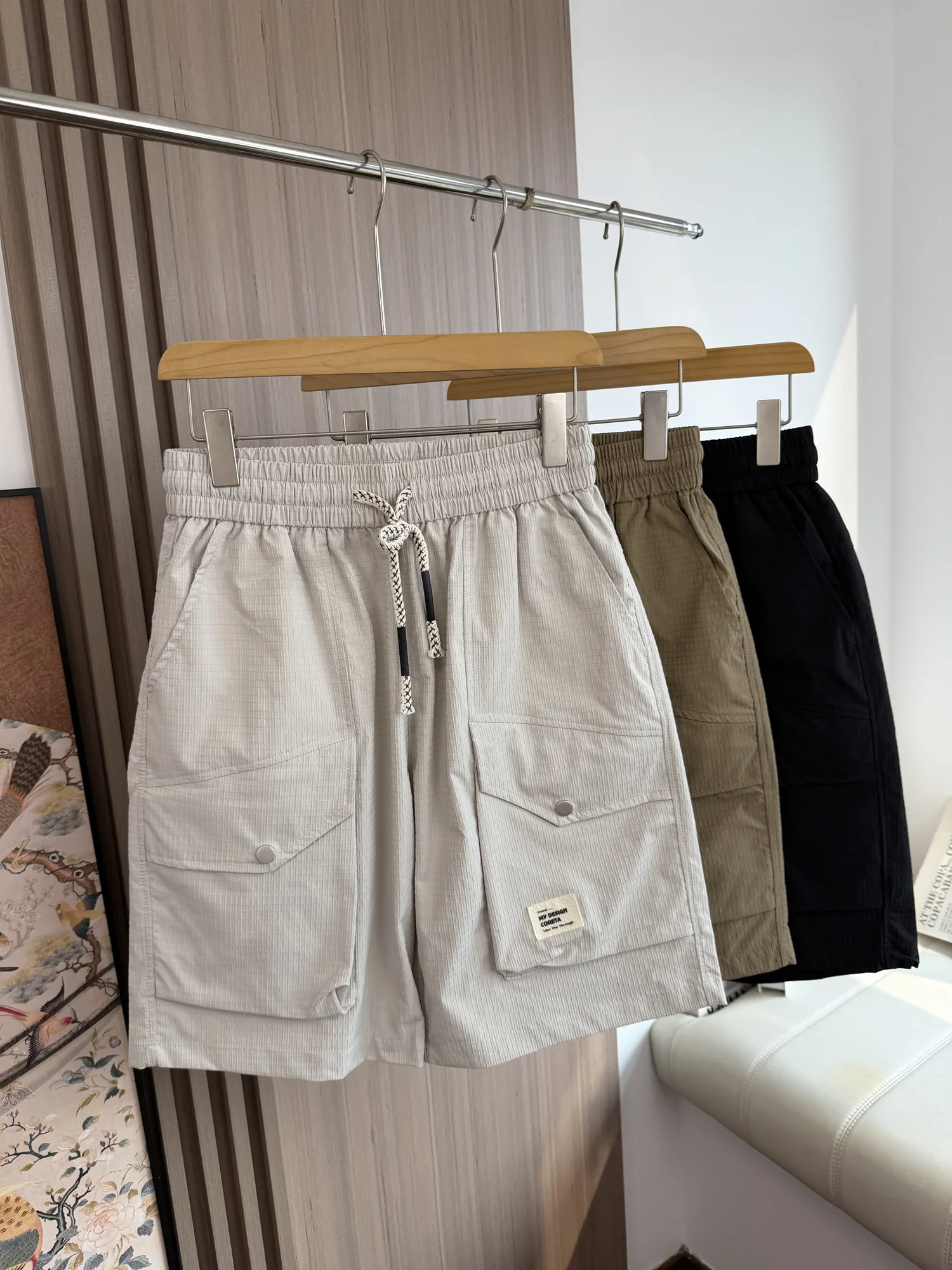 Lightweight Breathable Casual Shorts for Men Summer Loose Quick Dry Elastic Waist Cargo Shorts Comfortable Loose Fit Straight...
Lightweight Breathable Casual Shorts for Men Summer Loose Quick Dry Elastic Waist Cargo Shorts Comfortable Loose Fit Straight...