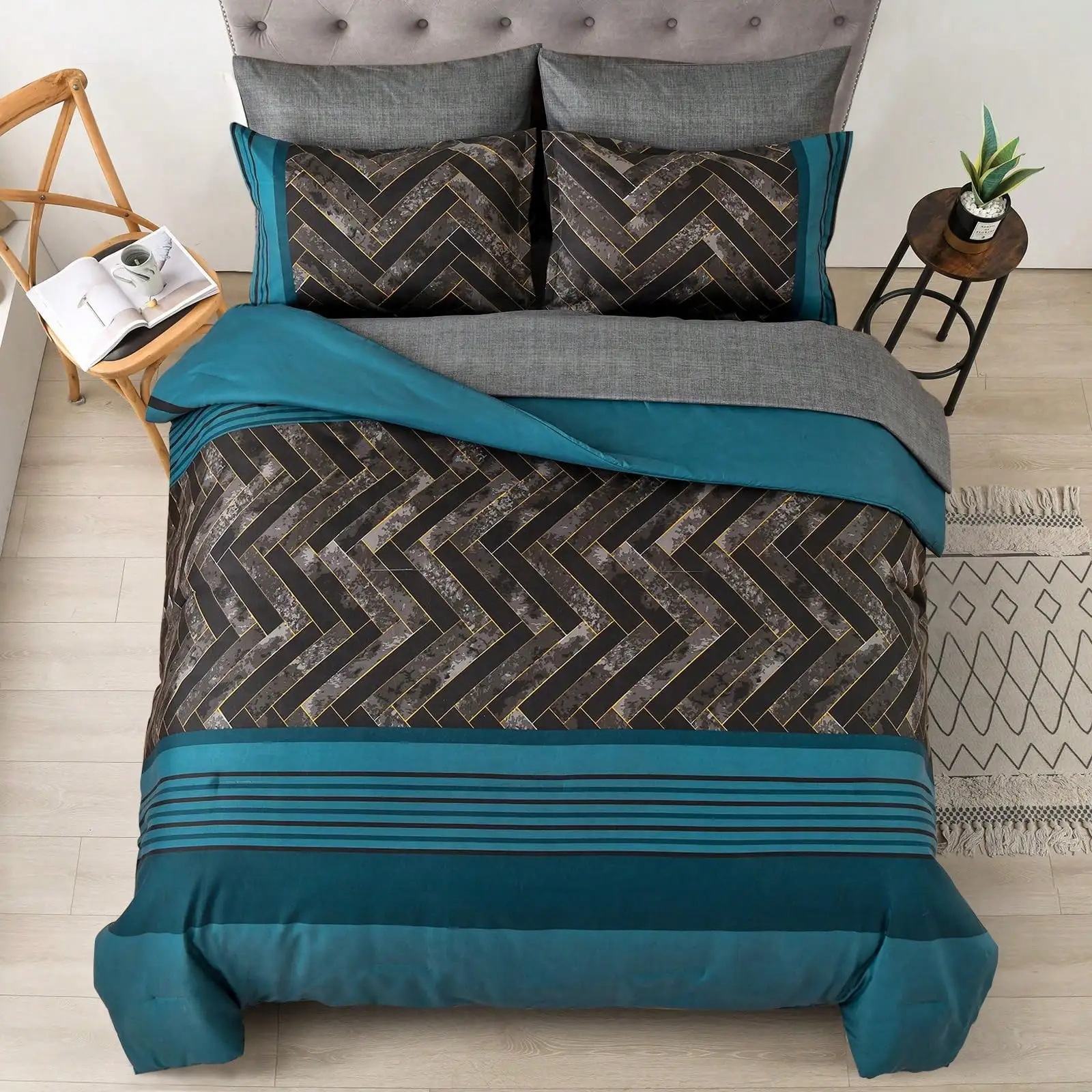 7 Pieces Grey/Blue/Black Striped Comforter Sets Queen King Bed In A Bag Warm Soft Microfiber Complete Bedding Sets With Sheet Se
7 Pieces Grey/Blue/Black Striped Comforter Sets Queen King Bed In A Bag Warm Soft Microfiber Complete Bedding Sets With Sheet Se