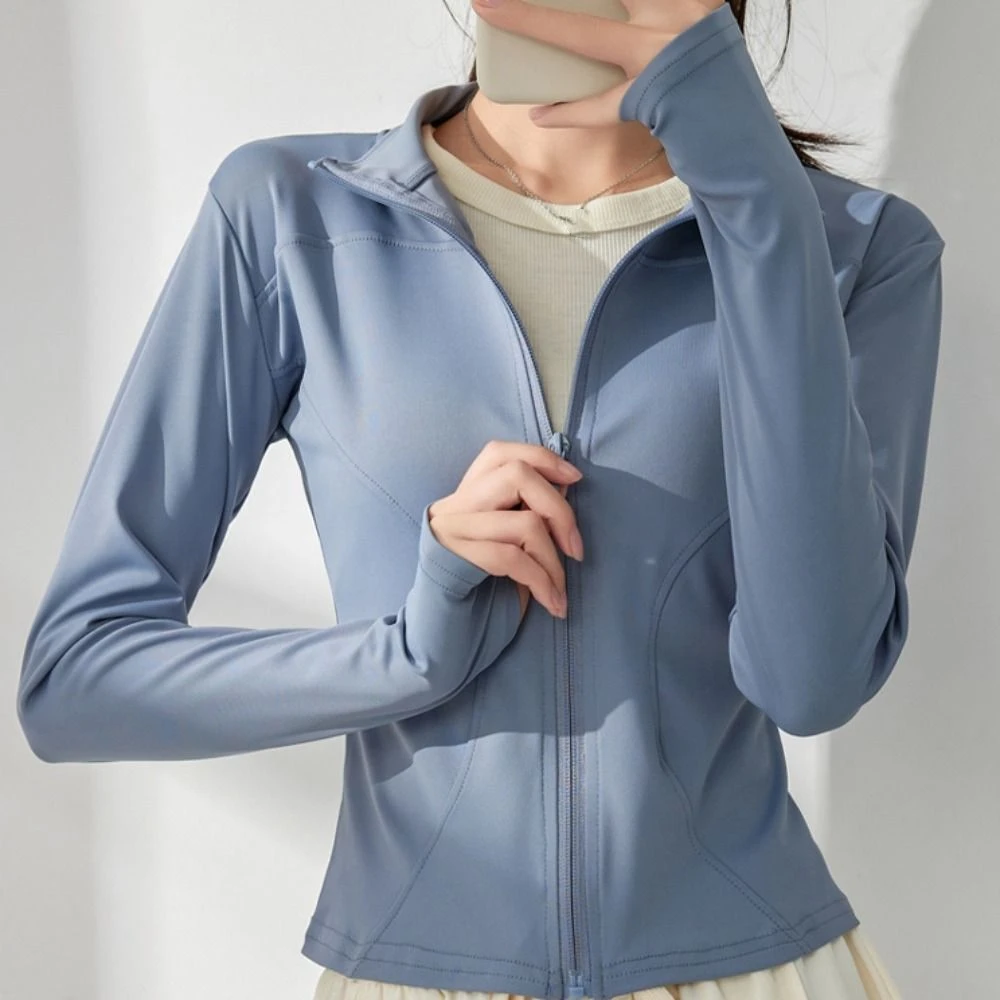 Fashion Ice Silk Sun Protection Clothing Anti UV Slim Fit Sunscreen Jacket Women Gym Yoga Outdoor Sunblock Coat Fitness
Fashion Ice Silk Sun Protection Clothing Anti UV Slim Fit Sunscreen Jacket Women Gym Yoga Outdoor Sunblock Coat Fitness