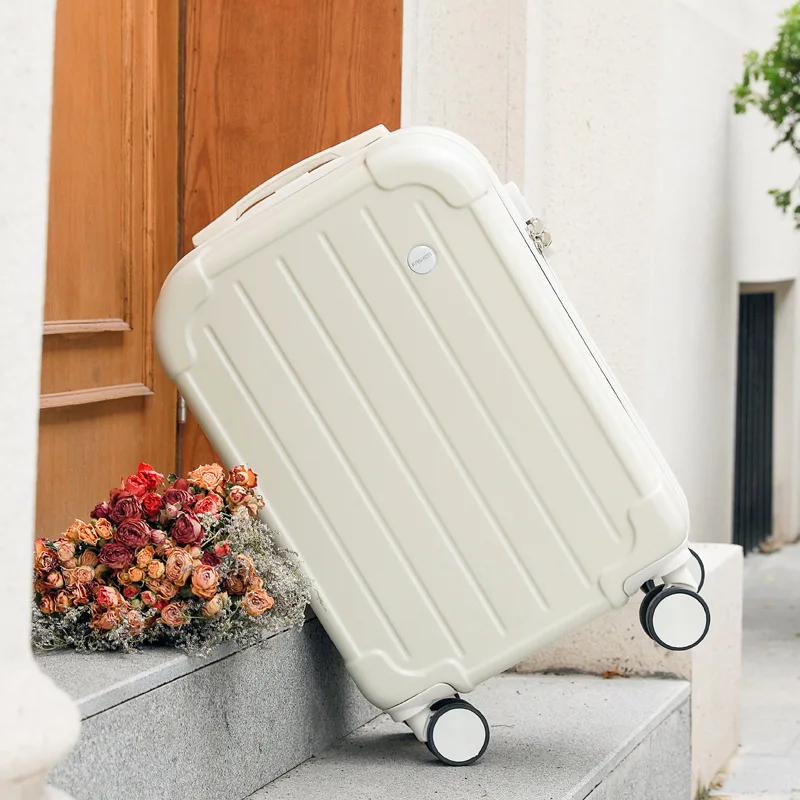 Appearance luggage female trolley case male strong and durable student universal wheel password case leather case suitcase
Appearance luggage female trolley case male strong and durable student universal wheel password case leather case suitcase