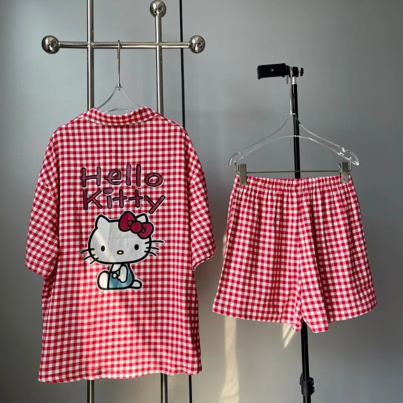 New Hello Kitty Ladies Pajamas Casual Cotton Two-piece Cartoon Loose Cute Hello Kitty Loungewear Set
New Hello Kitty Ladies Pajamas Casual Cotton Two-piece Cartoon Loose Cute Hello Kitty Loungewear Set