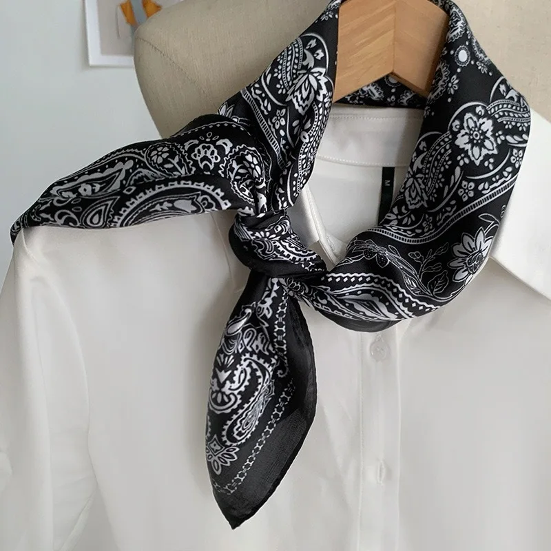 Vintage Pattern Scarf Neck Scarf Summer Thin Lightweight Scarf Breathable Soft Fabric Multi Purpose Hair Tie for Women Daily
Vintage Pattern Scarf Neck Scarf Summer Thin Lightweight Scarf Breathable Soft Fabric Multi Purpose Hair Tie for Women Daily