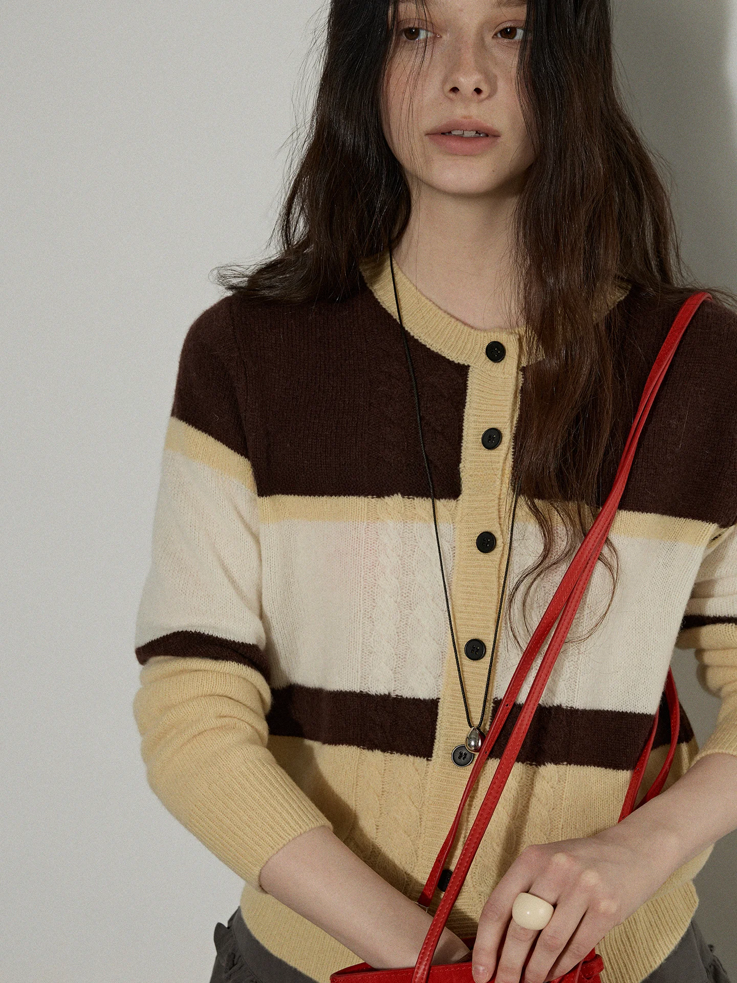 Lofi Choose 4 Number 0 Point High Aesthetic Knitted Woolen Cardigan Striped Color Blo Twist Advanced Feeling Women's Wear
Lofi Choose 4 Number 0 Point High Aesthetic Knitted Woolen Cardigan Striped Color Blo Twist Advanced Feeling Women's Wear