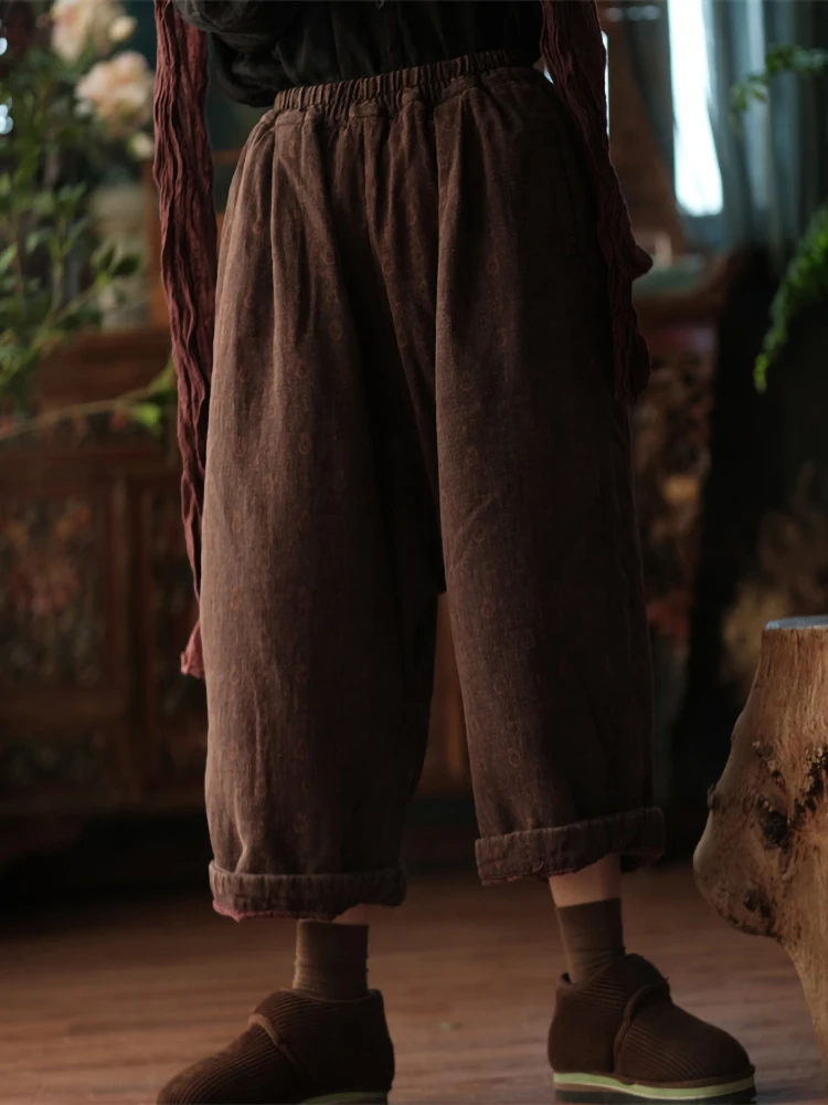 Новые зимние женские брюки из хлопка и льна в стиле ретро, свободные повседневные широкие брюки с эффектом потертости, на резинке, утепленные, длиной 7/8
Новые зимние женские брюки из хлопка и льна в стиле ретро, свободные повседневные широкие брюки с эффектом потертости, на резинке, утепленные, длиной 7/8