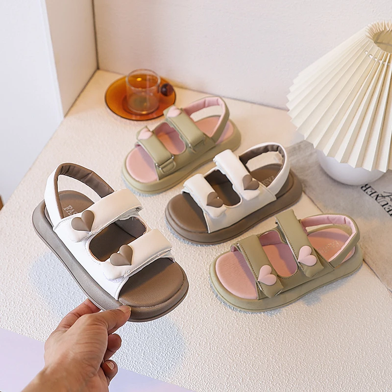 Детские сандалии для девочек «Принцесса» с двойной застежкой-липучкой, пляжные туфли с открытым носком, мягкая подошва, летняя новинка 2026, универсальная повседневная обувь для детей
Детские сандалии для девочек «Принцесса» с двойной застежкой-липучкой, пляжные туфли с открытым носком, мягкая подошва, летняя новинка 2026, универсальная повседневная обувь для детей