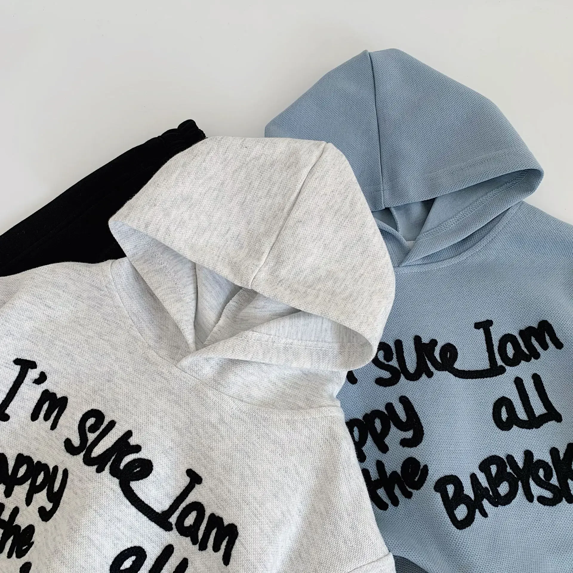 2025 New Spring Letter Embroidered Hooded Pullover Boys and Girls Simple Style Simple Casual Top Children Clothes Kids Hoodie
2025 New Spring Letter Embroidered Hooded Pullover Boys and Girls Simple Style Simple Casual Top Children Clothes Kids Hoodie