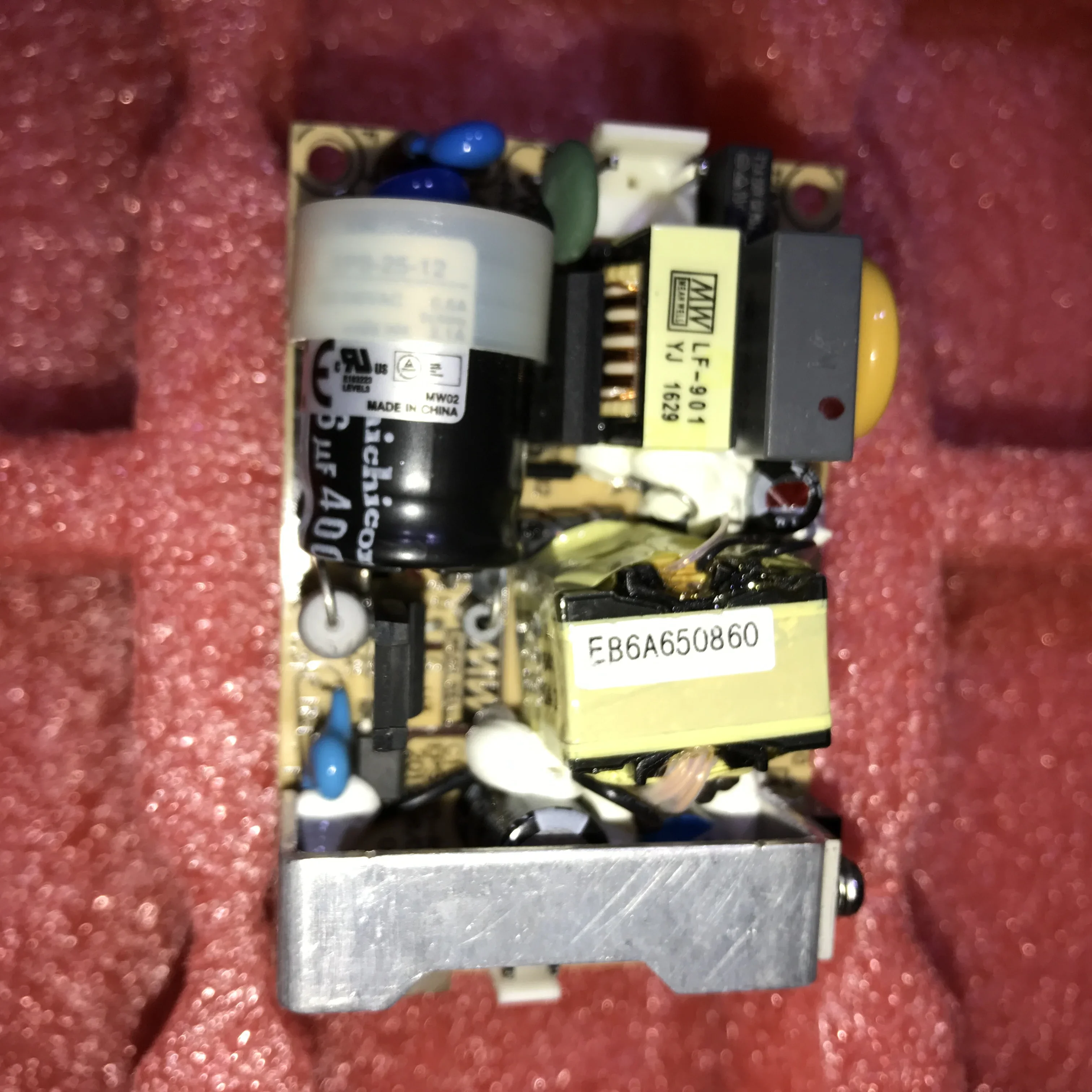 MEAN WELL EPS-25 EPS-25-5 5V 5A 25W Single Output Switching Power Supply MEAN WELL
MEAN WELL EPS-25 EPS-25-5 5V 5A 25W Single Output Switching Power Supply MEAN WELL