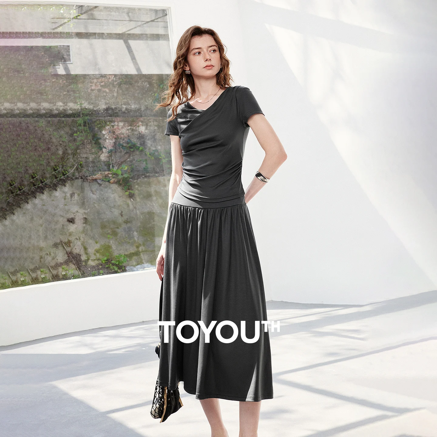 TOYOUTH Women Two Piece Set 2026 Summer New Lyocell Lazy T-Shirt and Skirt One Set
TOYOUTH Women Two Piece Set 2026 Summer New Lyocell Lazy T-Shirt and Skirt One Set