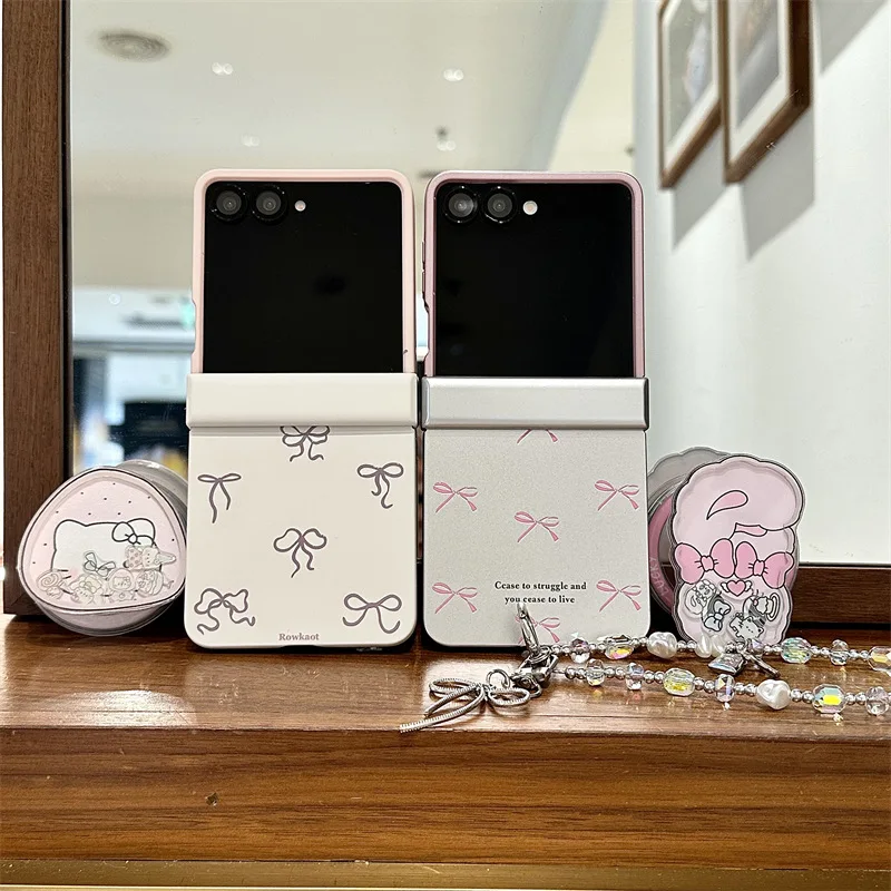 Simple Butterfly Knot Rabbit Bracket for Samsung Galaxy Z Flip 7 6 5 4 Protective Back Cover for ZFlip5 ZFlip6 ZFlip7 Case Shell
Simple Butterfly Knot Rabbit Bracket for Samsung Galaxy Z Flip 7 6 5 4 Protective Back Cover for ZFlip5 ZFlip6 ZFlip7 Case Shell