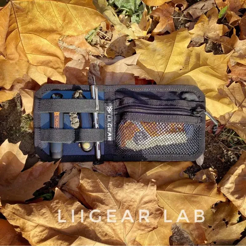 Встроенная панель-органайзер Lii Gear для Mr Control Urban Techwear
Встроенная панель-органайзер Lii Gear для Mr Control Urban Techwear