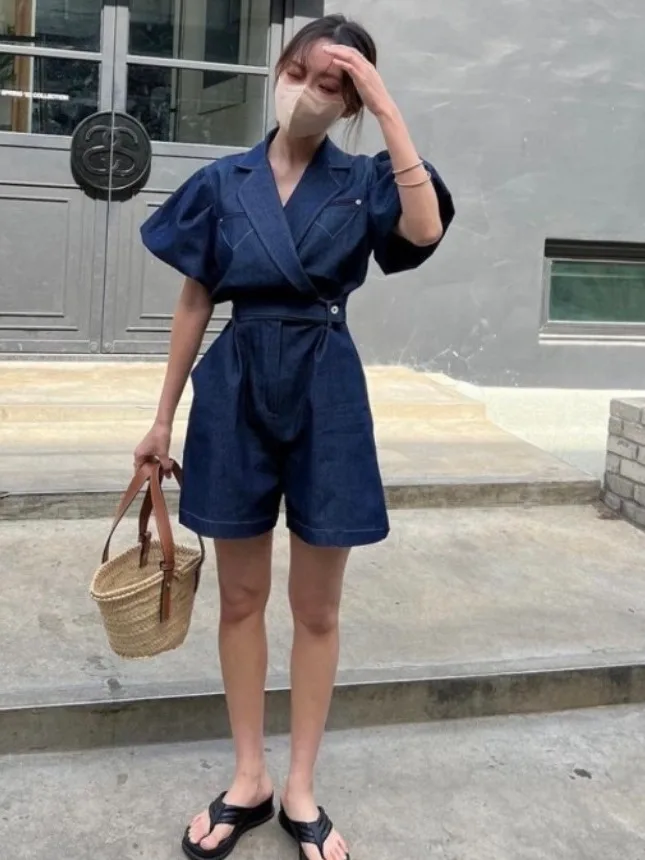 Retro Sle One-Button Design Denim Jumpsuit Women's Summer New Waist-Cinching Bubble Sve ort Pants Faion Commute
Retro Sle One-Button Design Denim Jumpsuit Women's Summer New Waist-Cinching Bubble Sve ort Pants Faion Commute