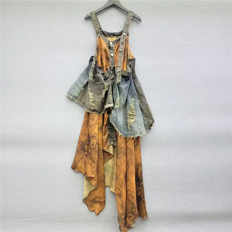 Retro Women Ruffles Splicing Denim Tank Dress Irregular Overalls Suspender Cowboy Skirt Chic Straps Ripped Jeans Dress Vestidos
Retro Women Ruffles Splicing Denim Tank Dress Irregular Overalls Suspender Cowboy Skirt Chic Straps Ripped Jeans Dress Vestidos