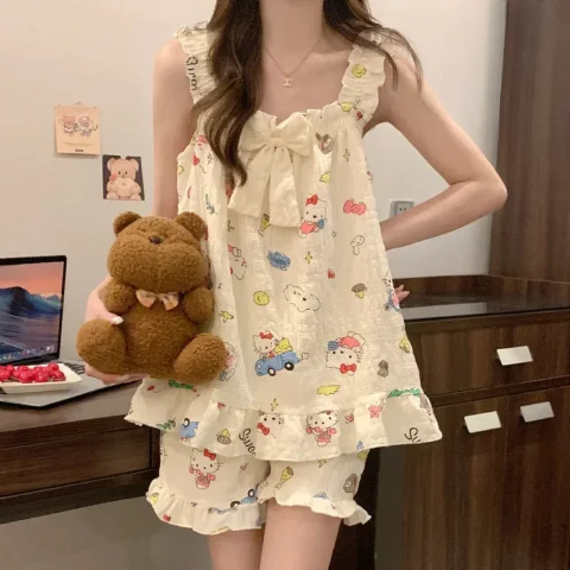Милые девчачьи пижамы с героями мультфильмов «Hello Kitty», домашняя одежда, повседневные и удобные пижамы, которые можно носить на улице, высококачественная простая домашняя одежда
Милые девчачьи пижамы с героями мультфильмов «Hello Kitty», домашняя одежда, повседневные и удобные пижамы, которые можно носить на улице, высококачественная простая домашняя одежда
