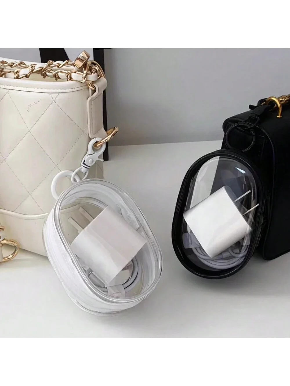 1PC Portable Mini Black Transparent Zipper Bag, Compact Multifunctional Bag, Headphone And Charger Case With Keychain, Transpa
1PC Portable Mini Black Transparent Zipper Bag, Compact Multifunctional Bag, Headphone And Charger Case With Keychain, Transpa