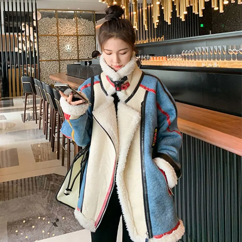 Women's Coat 2025 New Winter Retro Patchwork Leather Coat, Warm and Loose Coat E12474
Women's Coat 2025 New Winter Retro Patchwork Leather Coat, Warm and Loose Coat E12474
