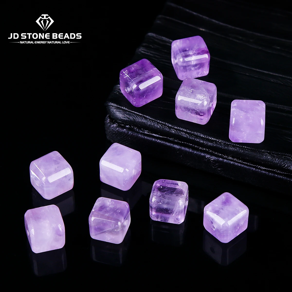 1 Pc Natural Stone Lavender Amethyst Carved Square Faceted Shape Bead for Jewelry Making DIY Necklace Bracelet Accessory Finding
1 Pc Natural Stone Lavender Amethyst Carved Square Faceted Shape Bead for Jewelry Making DIY Necklace Bracelet Accessory Finding