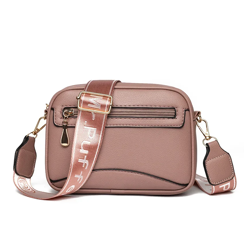 Hot Sale New Trendy Small Square Bag with A Simple and High-end Feel Women's Shoulder Crossbody Bag Summer Versatile Bag
Hot Sale New Trendy Small Square Bag with A Simple and High-end Feel Women's Shoulder Crossbody Bag Summer Versatile Bag