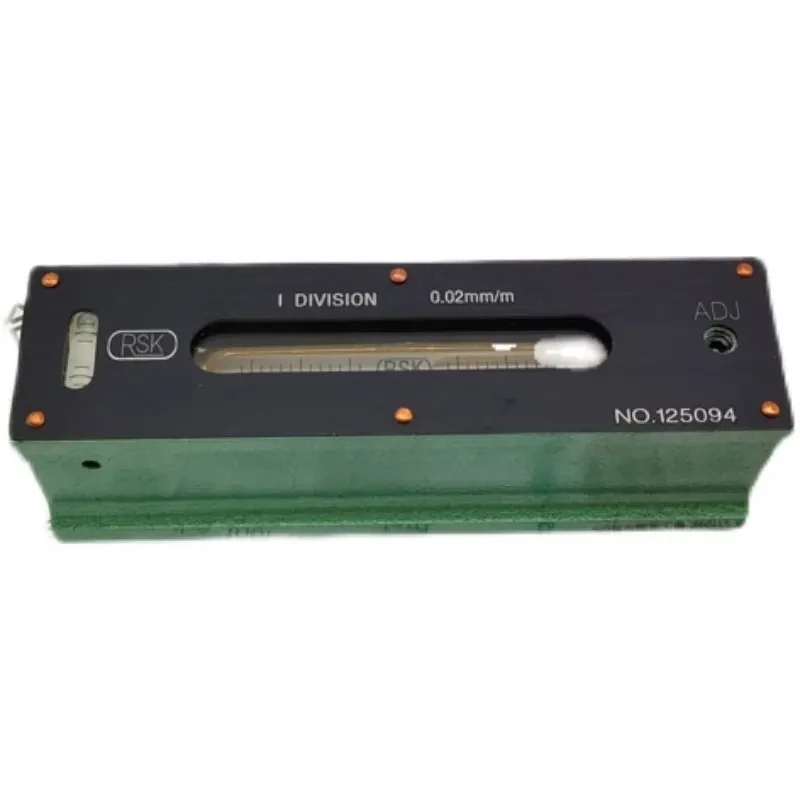 Japan imported RSK bar level 100mm150 200 300mm0.02 Niigata Riken V-type level
Japan imported RSK bar level 100mm150 200 300mm0.02 Niigata Riken V-type level
