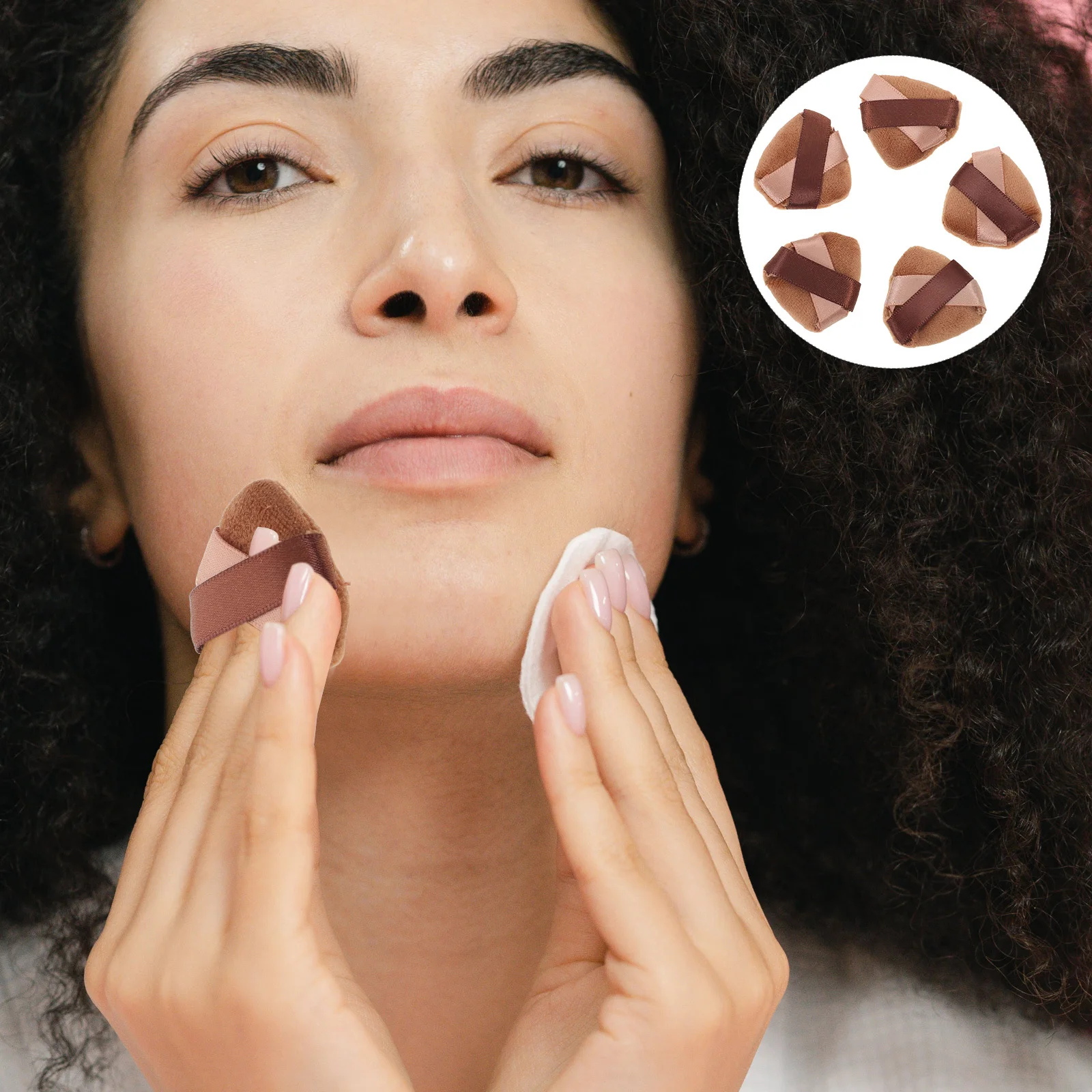 20Pcs Mini Triangular Powder Puff Soft Velour Sponge for Face Setting Powder Foundation Blending Portable Makeup Application
20Pcs Mini Triangular Powder Puff Soft Velour Sponge for Face Setting Powder Foundation Blending Portable Makeup Application