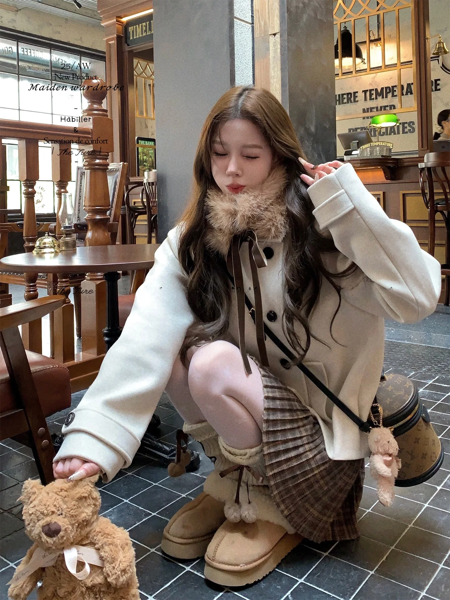 THETURE Lover Woolen Coat Women's ort Top 2025 Autumn Winter Double-breasted Long Sve Flip Collar Coat
THETURE Lover Woolen Coat Women's ort Top 2025 Autumn Winter Double-breasted Long Sve Flip Collar Coat