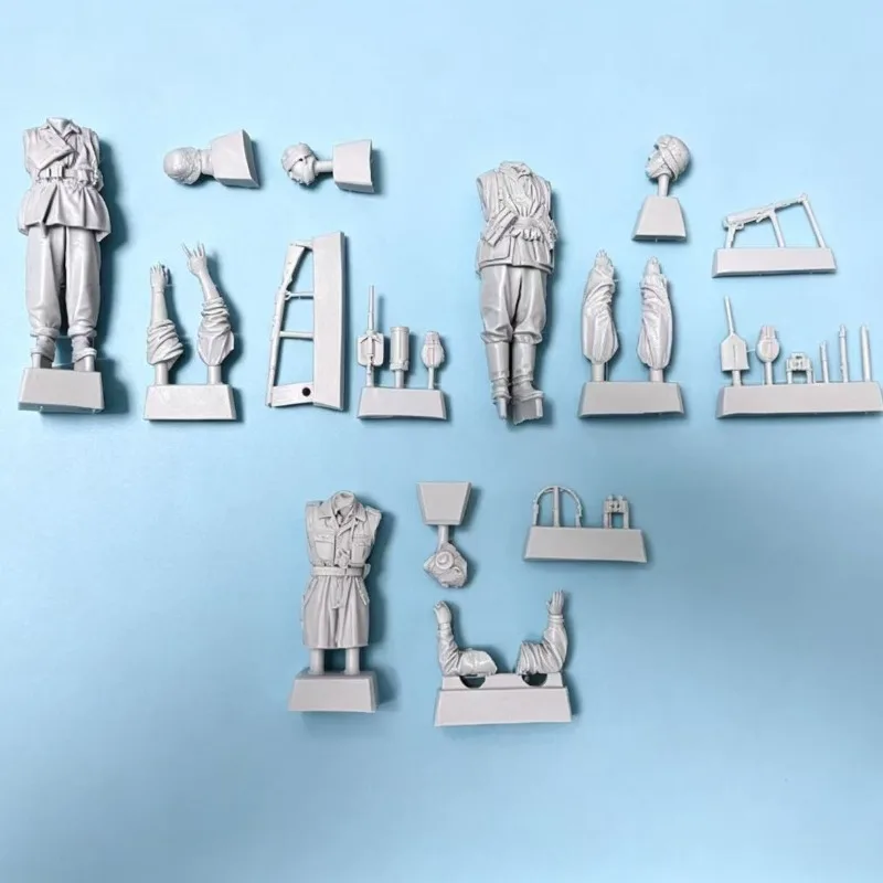 1/35 Scale Die Cast Infantry and Tank Captain Resin Figure Model Kit History Hobby Miniature Sculpture Unassembled and Unpainted
1/35 Scale Die Cast Infantry and Tank Captain Resin Figure Model Kit History Hobby Miniature Sculpture Unassembled and Unpainted