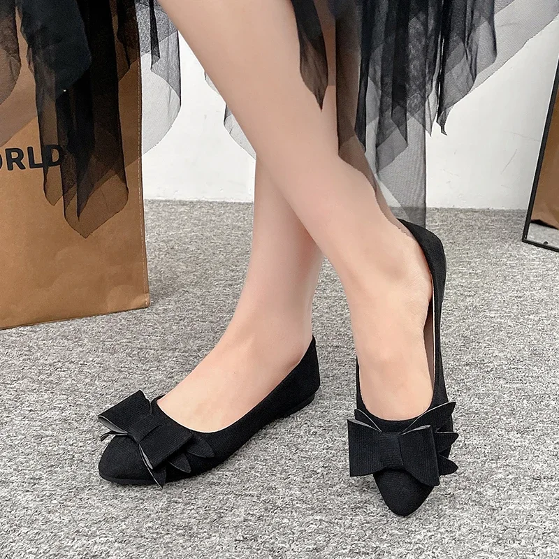 Ladies Shoes 2025 High Quality Shallow Women's Flats Fashion Butterfly-knot Daily Flats Women Hot Sale Plus Size Flat Low Heels
Ladies Shoes 2025 High Quality Shallow Women's Flats Fashion Butterfly-knot Daily Flats Women Hot Sale Plus Size Flat Low Heels