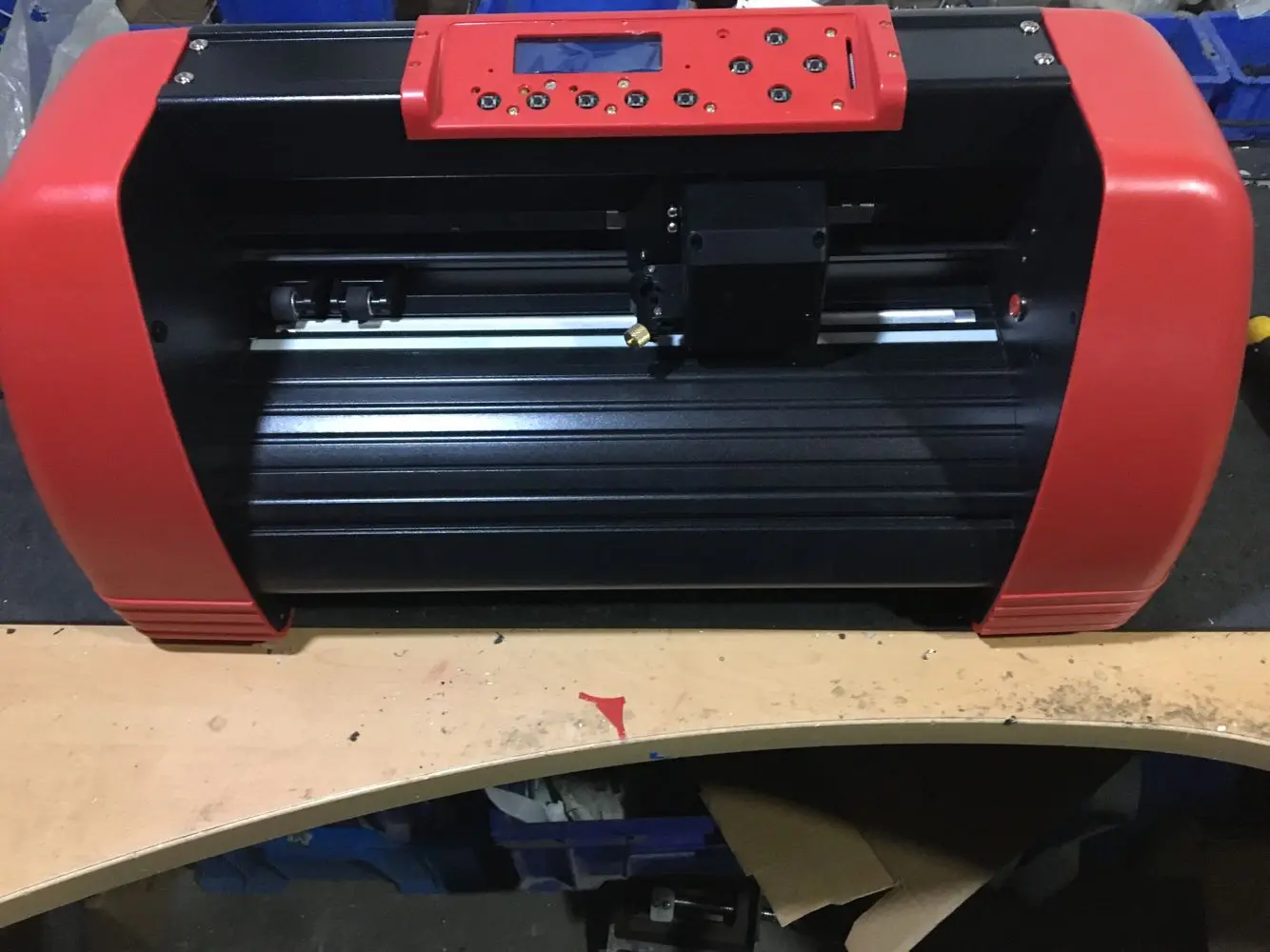 A4 A3 Mini Vinyl Cutter and Plotter with Cut Function for vinyl, non-dried glue labels, and name cards, stamps, etc.
A4 A3 Mini Vinyl Cutter and Plotter with Cut Function for vinyl, non-dried glue labels, and name cards, stamps, etc.