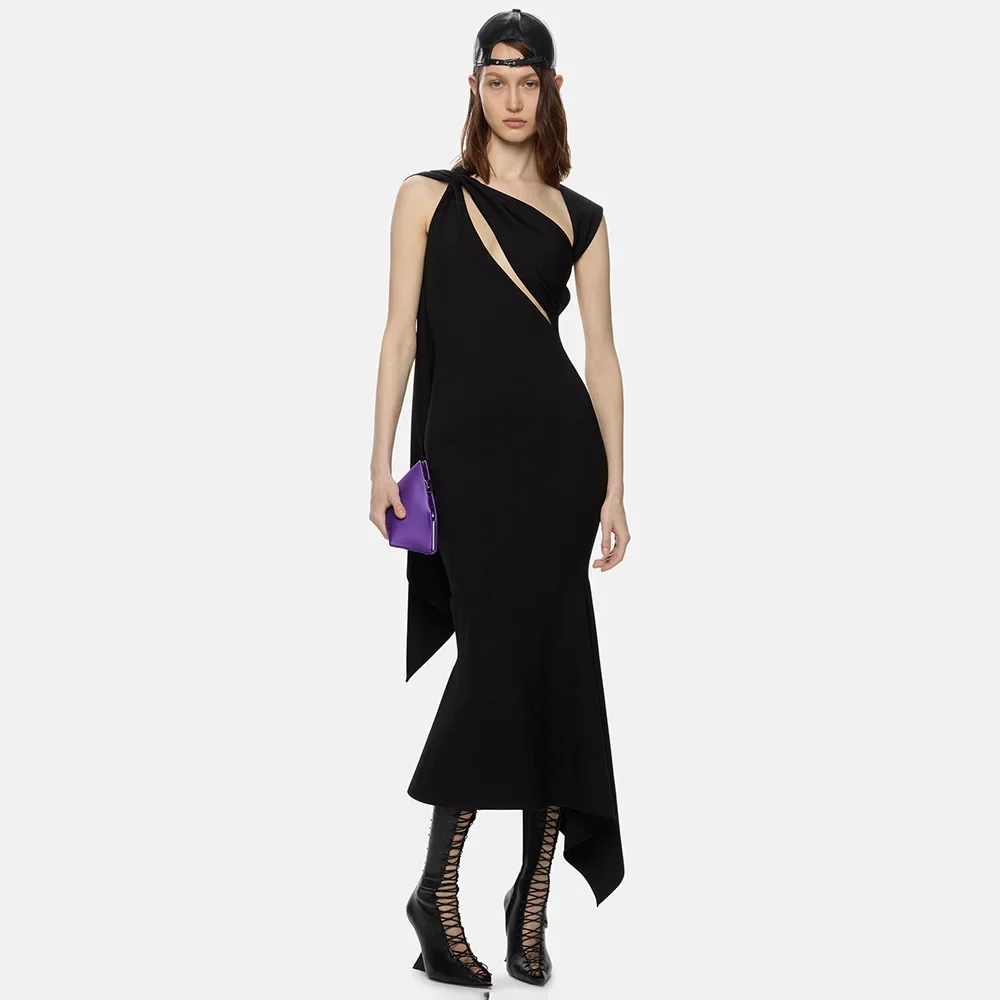 Summer Black Backless Irregular High-grade Sleeveless Hollow Shawls with Streamers Temperament Dress Dress Women's Dress
Summer Black Backless Irregular High-grade Sleeveless Hollow Shawls with Streamers Temperament Dress Dress Women's Dress