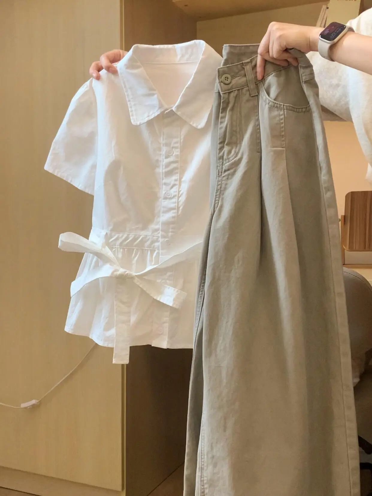 French Style Short Sleeve Belted Shirt Women's Pretty Stylish Waist-Cinching Tie-Detail Breathable Spring Summer Top
French Style Short Sleeve Belted Shirt Women's Pretty Stylish Waist-Cinching Tie-Detail Breathable Spring Summer Top