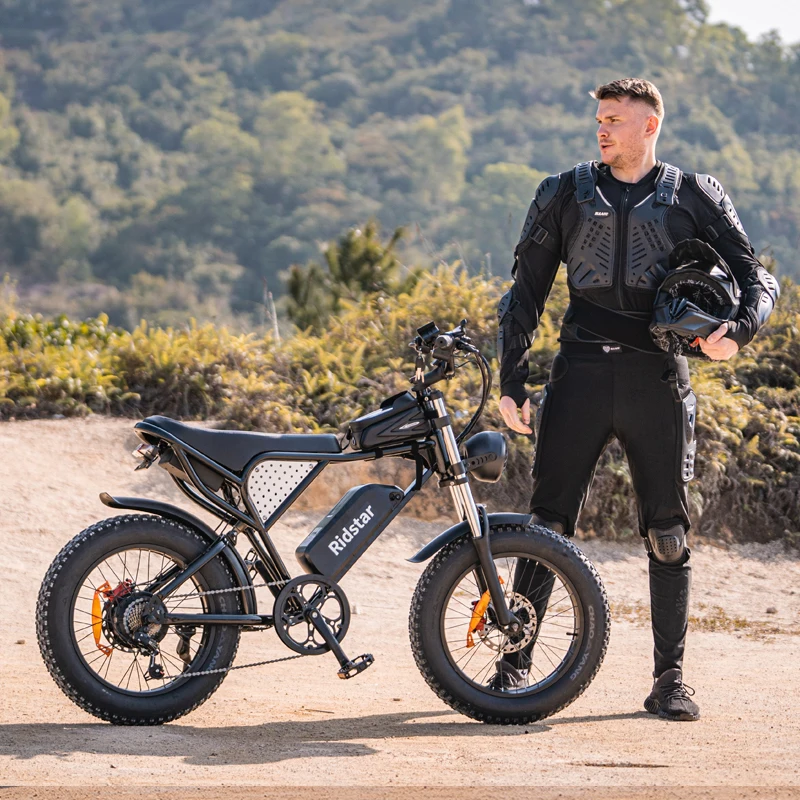 Электрическая рама электровелосипеда, задняя ступица, мотор, дисковая литиевая батарея, алюминиевый сплав со светодиодом 48 В, электрическая 7-скоростная шестерня Q20, толстый велосипед
Электрическая рама электровелосипеда, задняя ступица, мотор, дисковая литиевая батарея, алюминиевый сплав со светодиодом 48 В, электрическая 7-скоростная шестерня Q20, толстый велосипед