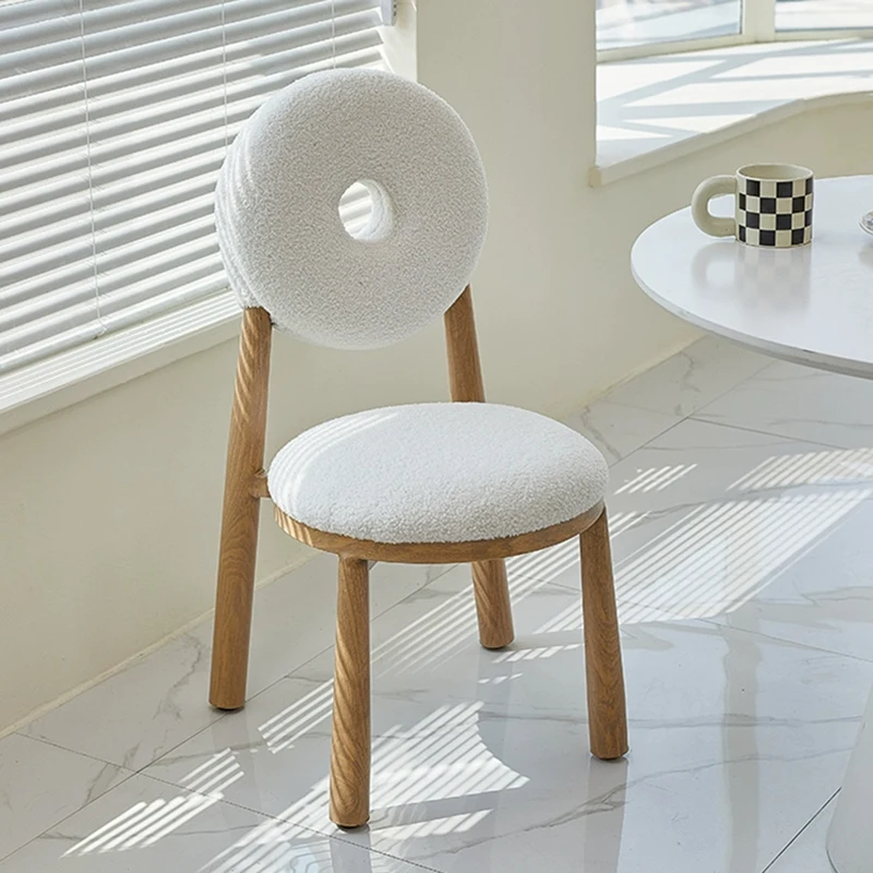 Nordic Modern Simple Dining Chair, Doughnut Seat, Bedroom Makeup Chair, Leisure Stool, Home Accessories,Living Room Dining Stool
Nordic Modern Simple Dining Chair, Doughnut Seat, Bedroom Makeup Chair, Leisure Stool, Home Accessories,Living Room Dining Stool
