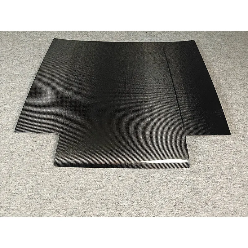 Капот из углеродного волокна для AE86 1984-1987 гг.
Капот из углеродного волокна для AE86 1984-1987 гг.