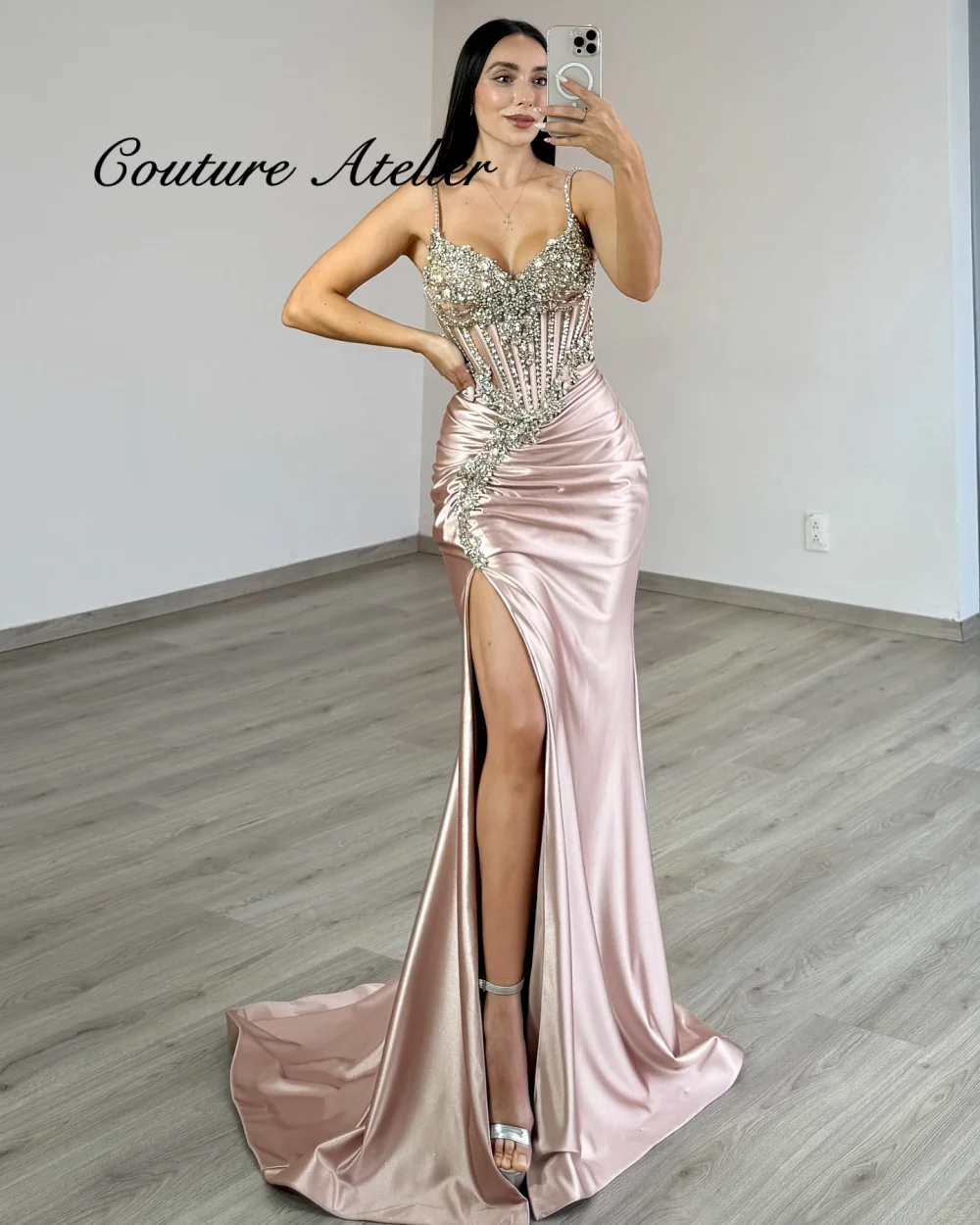 Pink Spaghetti Evening Dress Woman Elegant 2025 Strapless Pleat Mermaid Dubai Cocktail Prom Gowns Formal Party Customized
Pink Spaghetti Evening Dress Woman Elegant 2025 Strapless Pleat Mermaid Dubai Cocktail Prom Gowns Formal Party Customized