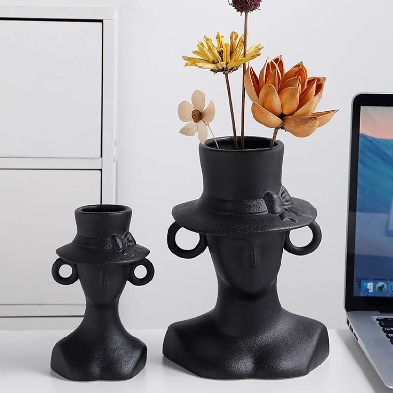 Creative Black Woman Ceramic Vase Living Room Art Ornaments Vintage Portrait Vase Flower Arrangement Container Crafts Home Decor
Creative Black Woman Ceramic Vase Living Room Art Ornaments Vintage Portrait Vase Flower Arrangement Container Crafts Home Decor